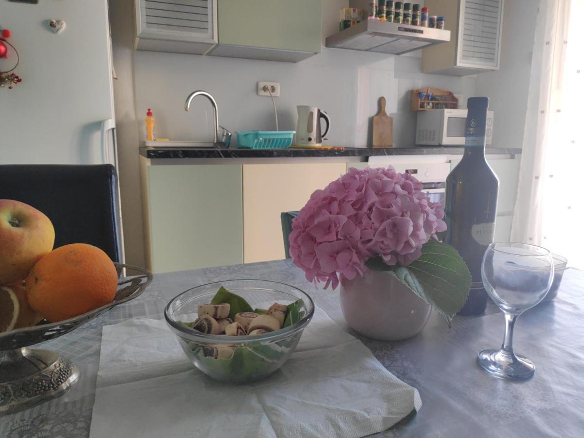 Spacious Apartment With Big Garden Near Beach สปลิท ภายนอก รูปภาพ