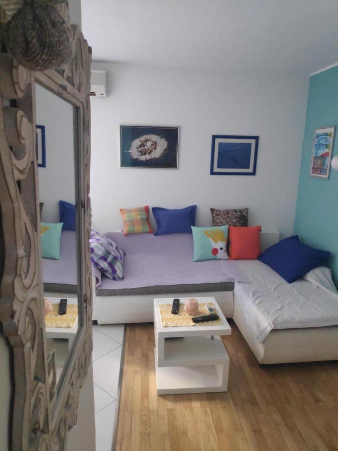 Spacious Apartment With Big Garden Near Beach สปลิท ภายนอก รูปภาพ