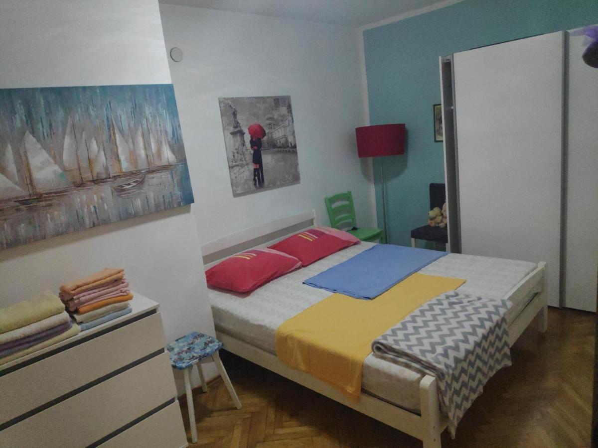 Spacious Apartment With Big Garden Near Beach สปลิท ภายนอก รูปภาพ